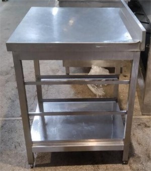 Τραπέζι Ανοξείδωτο 80x70x88Cm Με 3 Θέσεις Για Μπασκέτες Μεταχειρισμένο